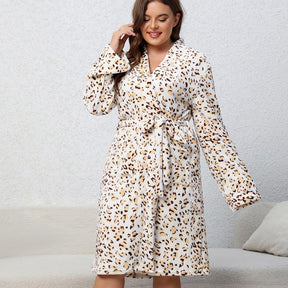 Thickened Plus Size Flannel Winter Robe
