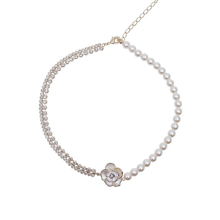 Asymmetric Camellia Pearl Clavicle Choker Necklace